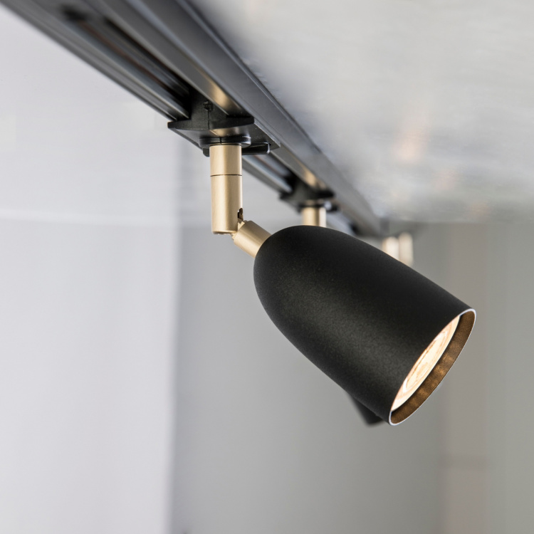 Belid Spotlight tak Radiell svartstrukt. Belid