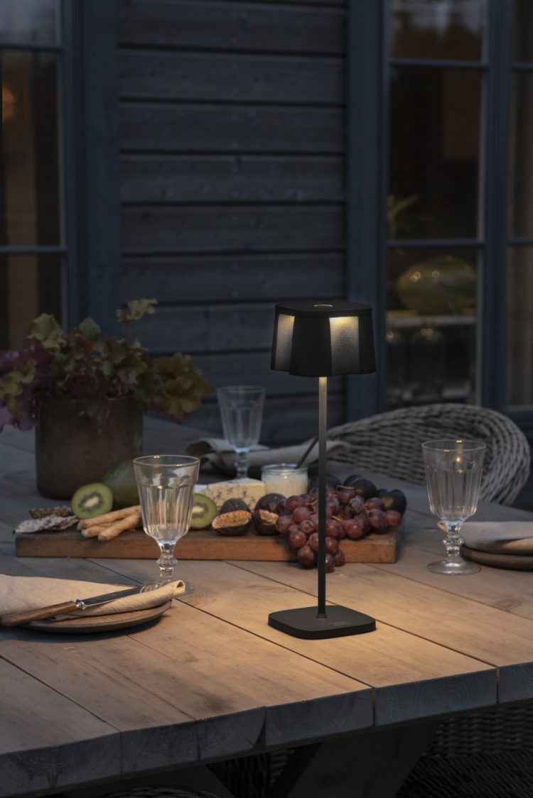 Konstsmide Bordslampa Nice svart USB Konstsmide